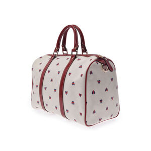 Gucci charm white bag leather heart Boston